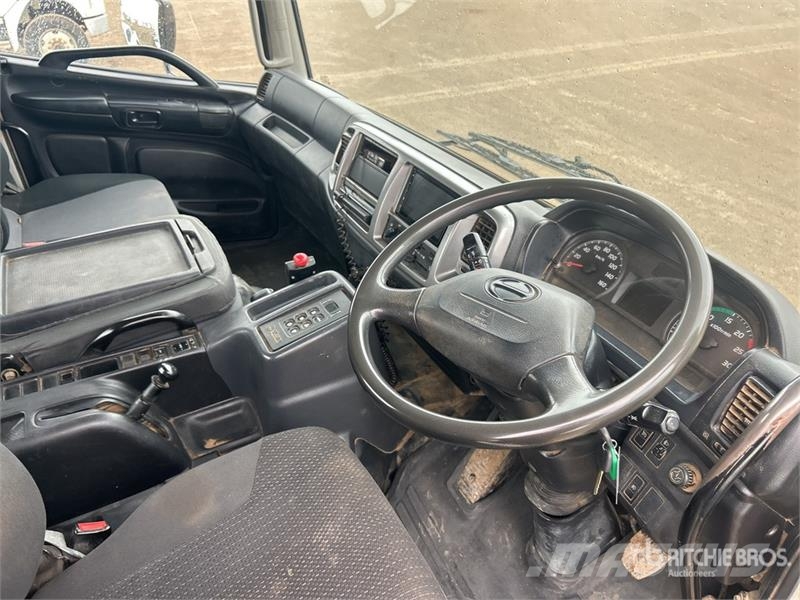 Hino 500 FM 2632 6x4 Hooklift Truck Hook lift trucks