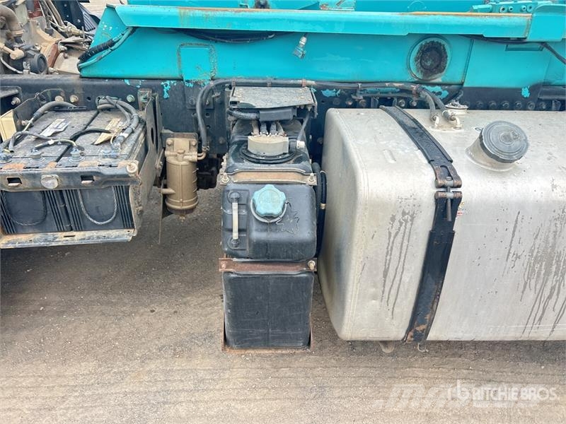 Hino 500 FM 2632 6x4 Hooklift Truck Hook lift trucks