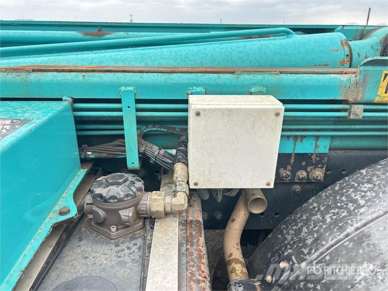 Hino 500 FM 2632 6x4 Hooklift Truck Hook lift trucks