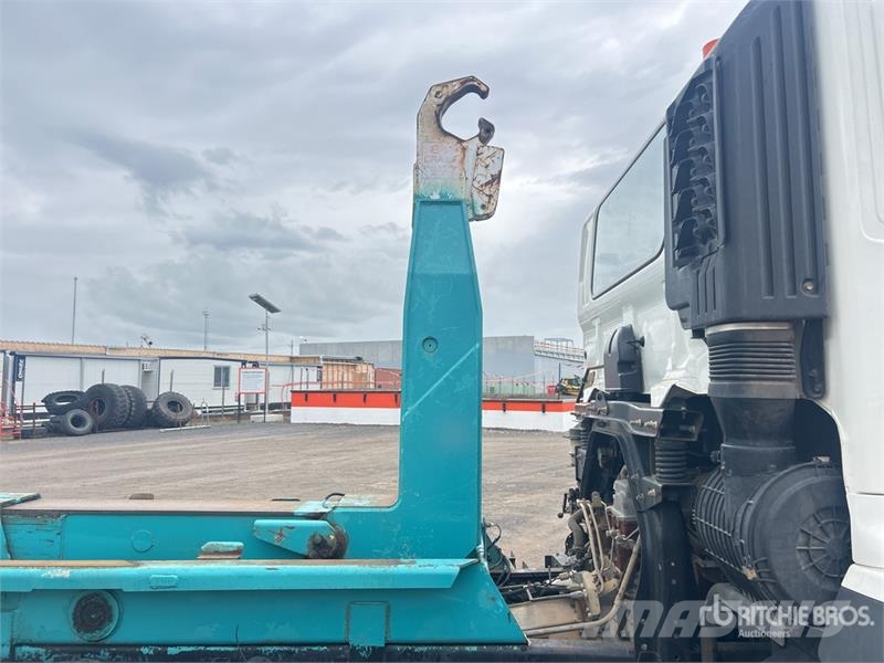 Hino 500 FM 2632 6x4 Hooklift Truck Hook lift trucks