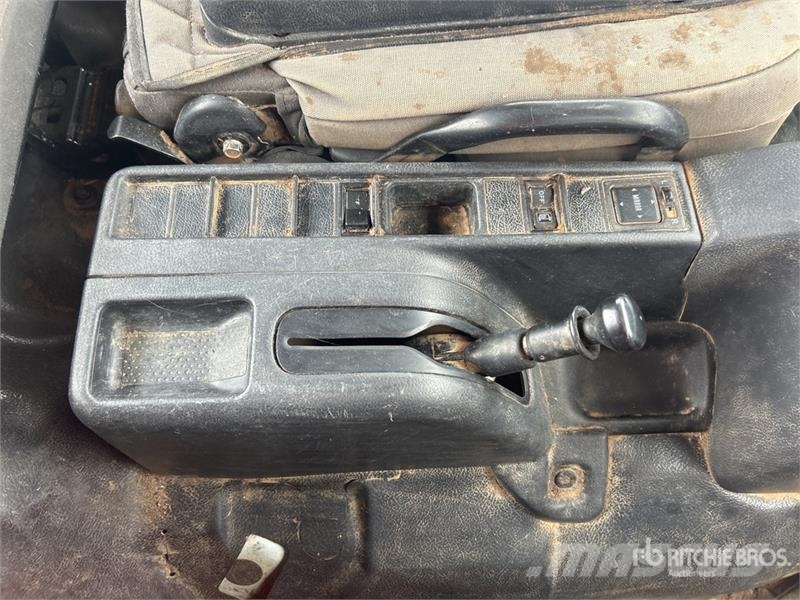 Hino 500 FM 2632 6x4 Hooklift Truck Hook lift trucks
