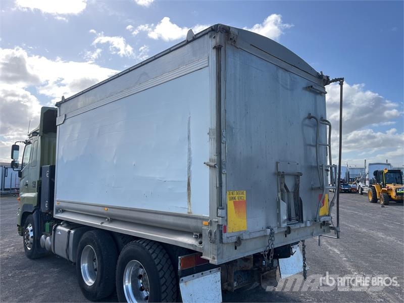 Hino 700 Kipper