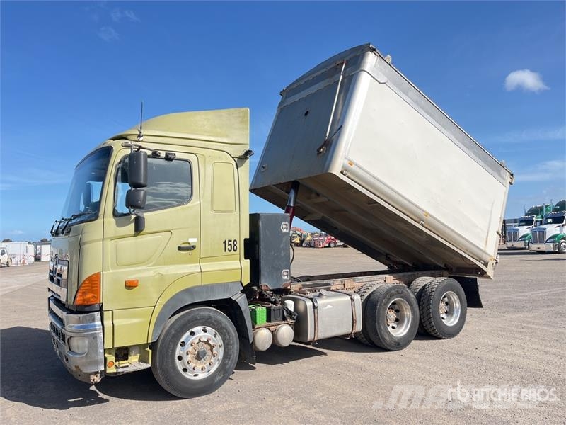 Hino 700 Kipper