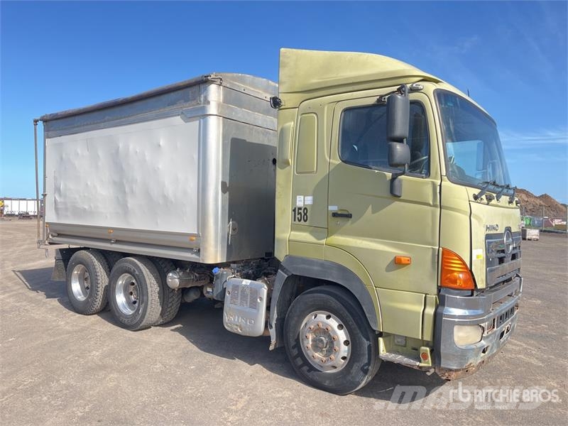 Hino 700 Kipper