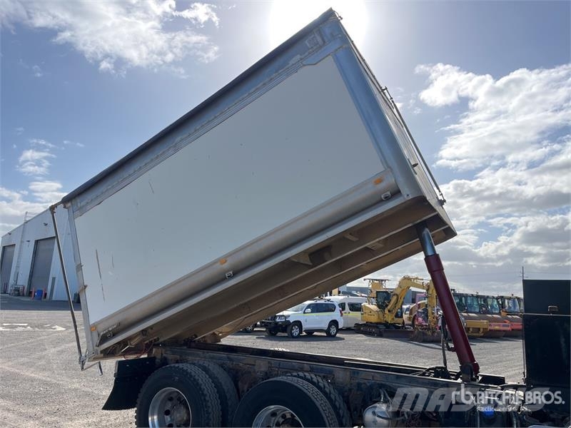 Hino 700 Kipper