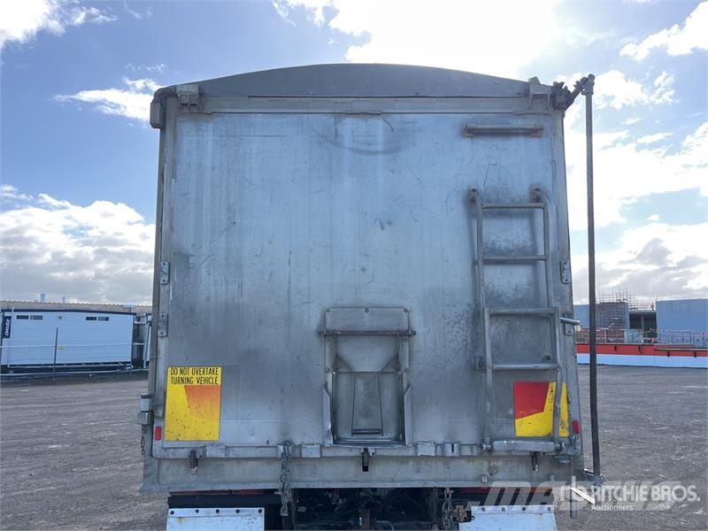 Hino 700 Kipper