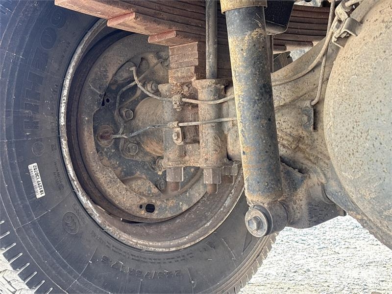 Hino Dutro 4x2 Refrigerated Truck Camion a temperatura controllata