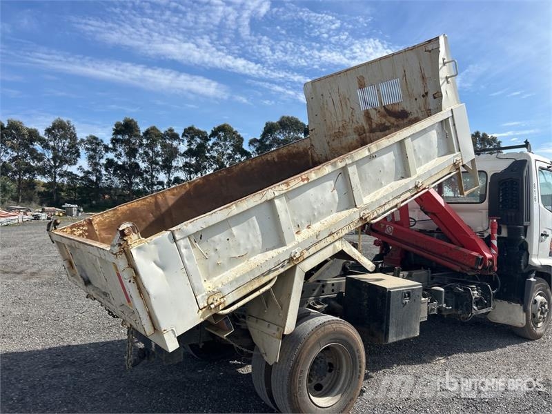 Hino FC4J 4x2 Dump Truck with Crane Automobiliniai kranai