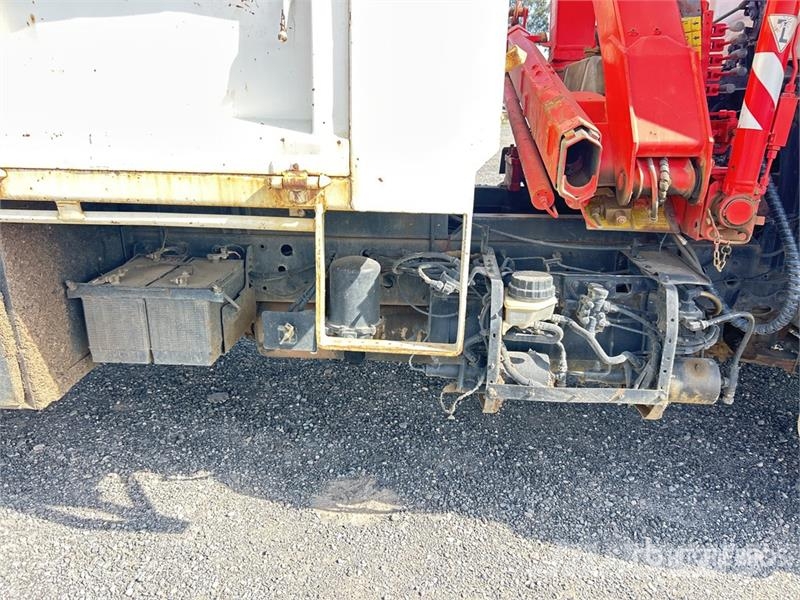 Hino FC4J 4x2 Dump Truck with Crane Automobiliniai kranai