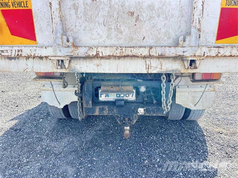 Hino FC4J 4x2 Dump Truck with Crane Automobiliniai kranai