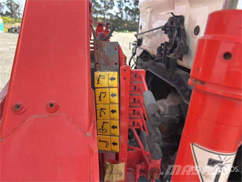 Hino FC4J 4x2 Dump Truck with Crane Automobiliniai kranai