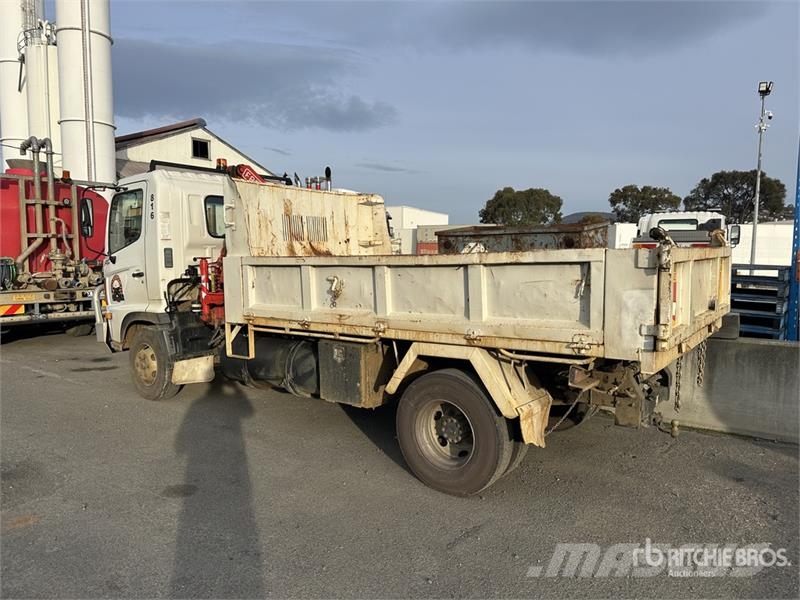 Hino FC4J Dump Truck with Crane Camiones grúa