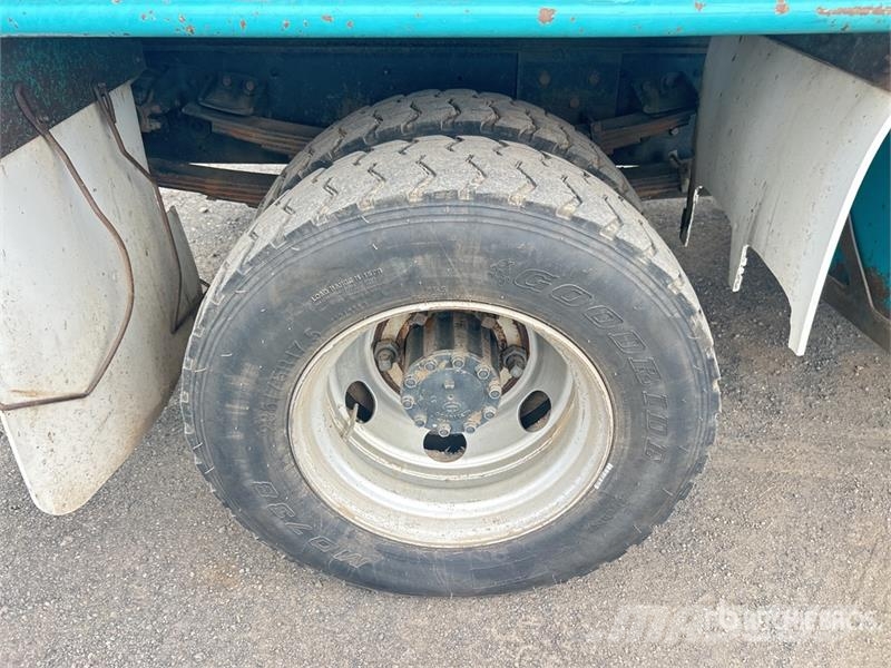 Hino FC500 1124 4x2 Lugger Truck Other trucks