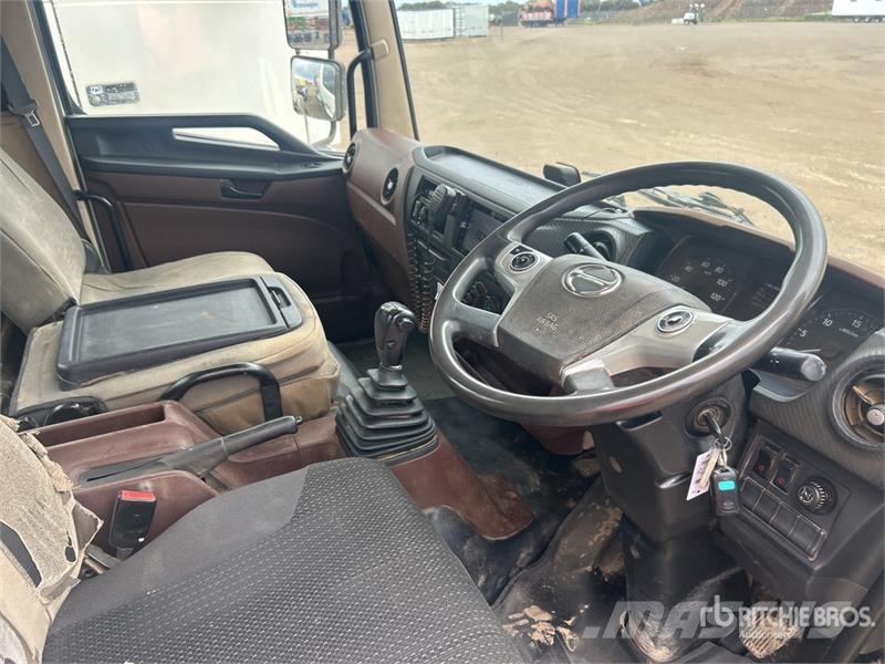 Hino FC500 1124 4x2 Lugger Truck Other trucks