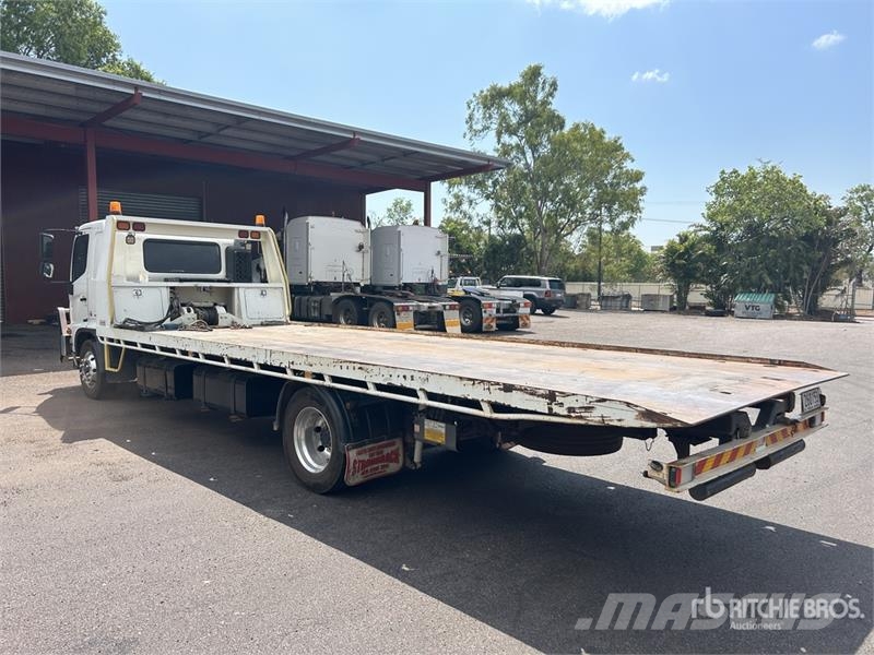 Hino FE500 1426 4x2 Roll-Off Truck Hidraulikus konténerszállító