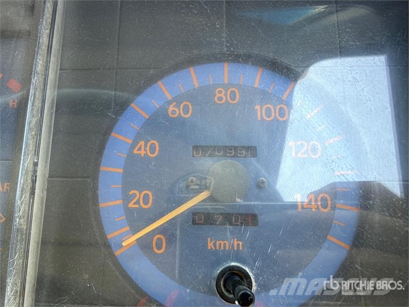 Hino FM1J Autocisterne