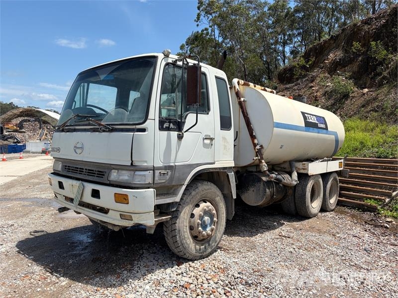 Hino FM1J Autocisterne