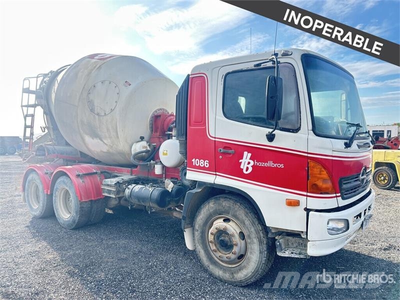 Hino FM1J 6x4 Mixer Truck (Inoperable) Betonvežiai
