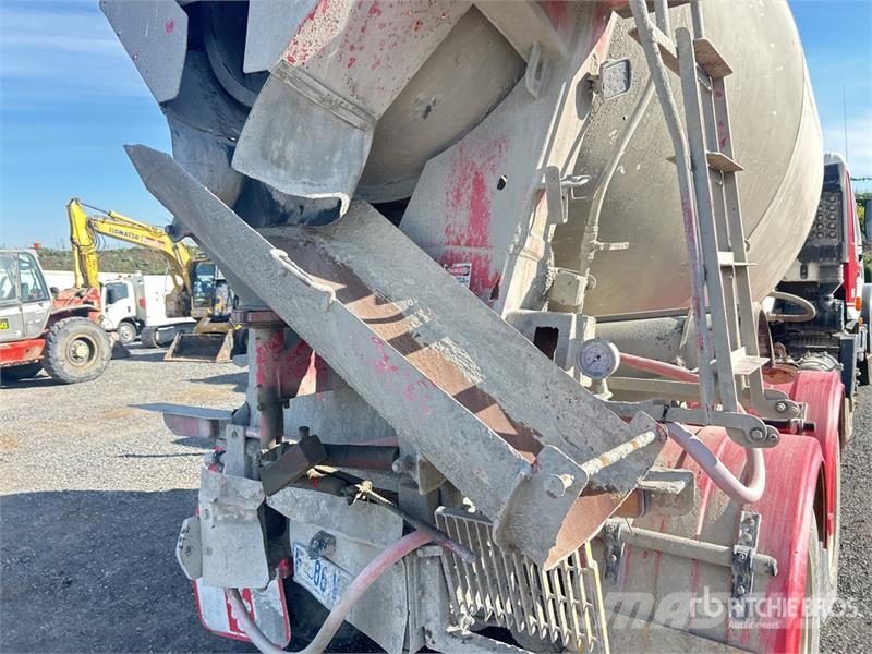 Hino FM1J 6x4 Mixer Truck (Inoperable) Domíchávače betonu