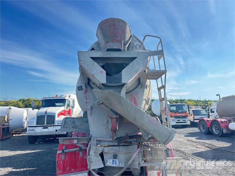 Hino FM1J 6x4 Mixer Truck (Inoperable) Domíchávače betonu