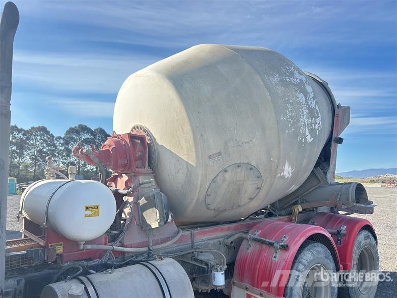 Hino FM1J 6x4 Mixer Truck (Inoperable) Domíchávače betonu