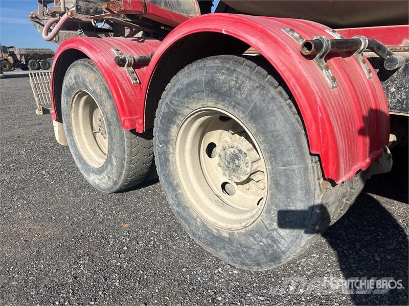 Hino FM1J 6x4 Mixer Truck (Inoperable) Domíchávače betonu
