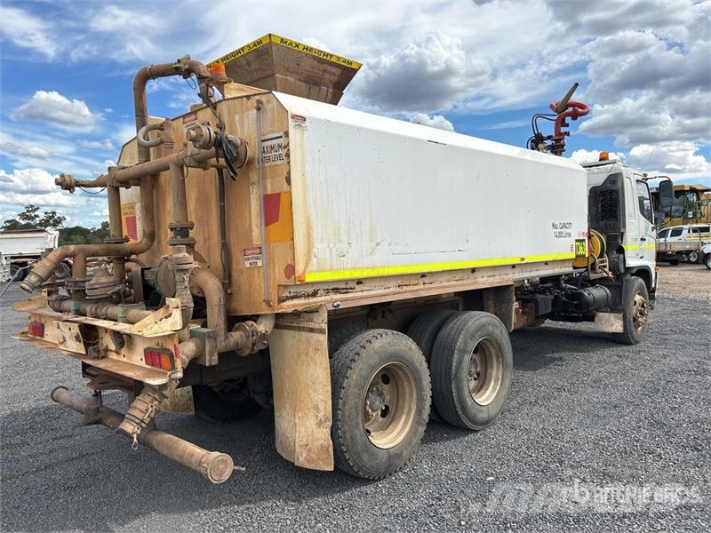 Hino FM500 11000 L 6x4 Water Truck 水車