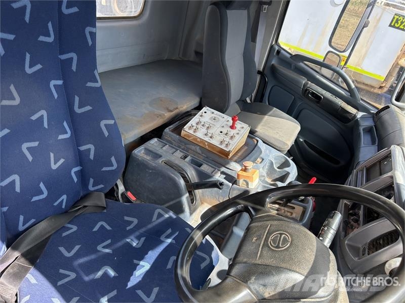 Hino FM500 11000 L 6x4 Water Truck 水車
