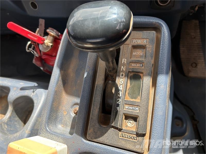 Hino FM500 11000 L 6x4 Water Truck 水車