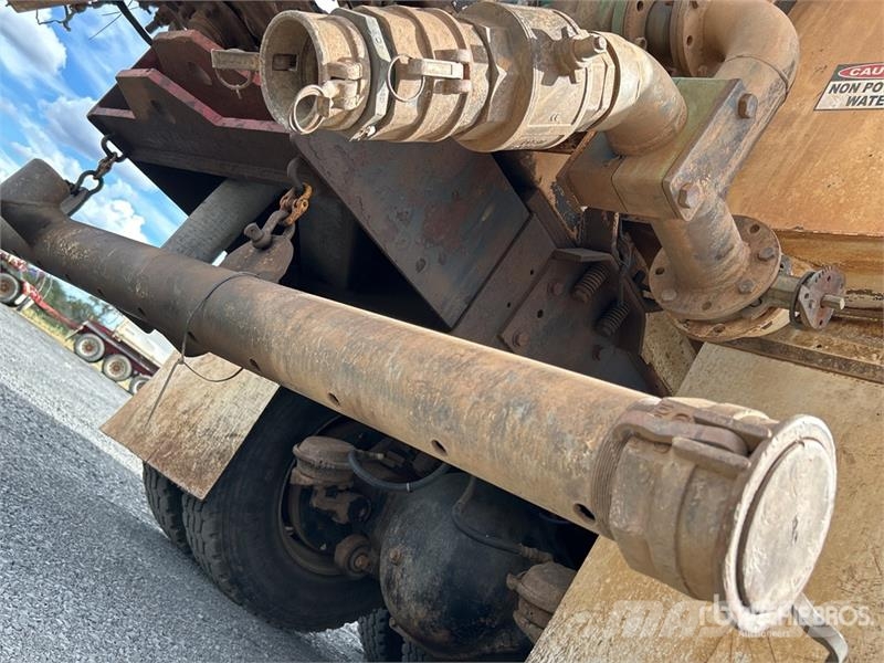 Hino FM500 11000 L 6x4 Water Truck 水車