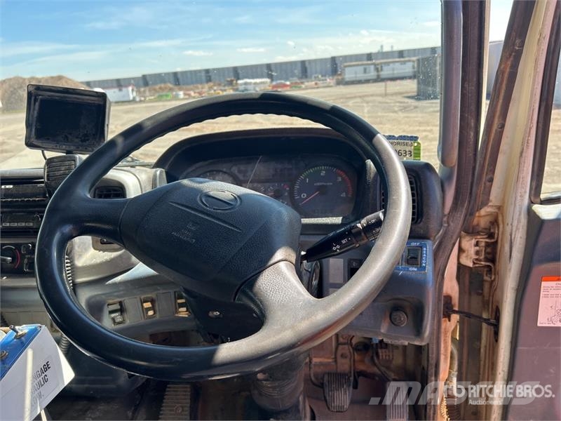 Hino FM500 2627 13000 L 6x4 Water Truck Tankvogne - vand