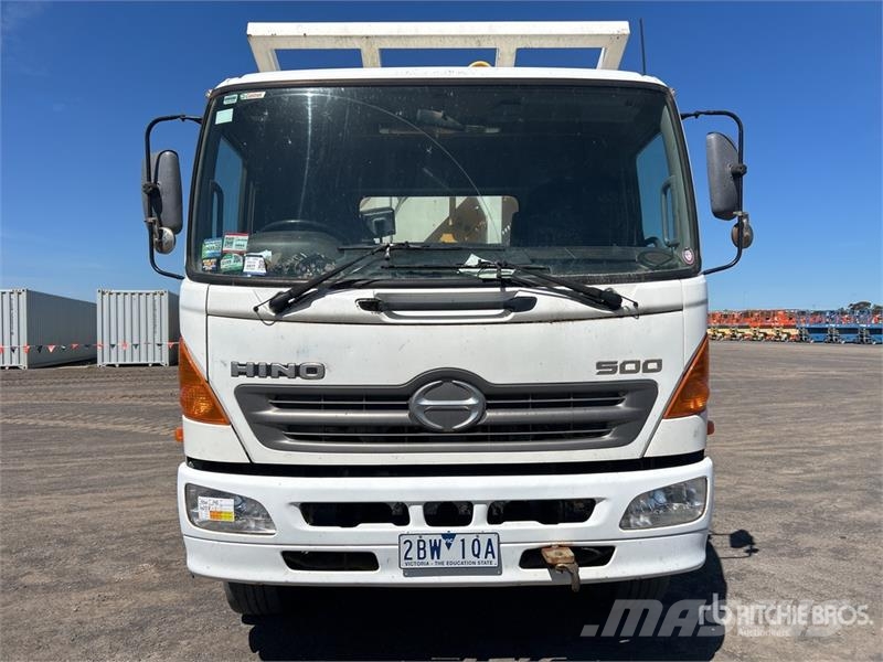 Hino FM500 2627 13000 L 6x4 Water Truck Tankvogne - vand