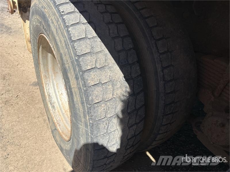 Hino FM500 2627 13000 L 6x4 Water Truck Tankvogne - vand