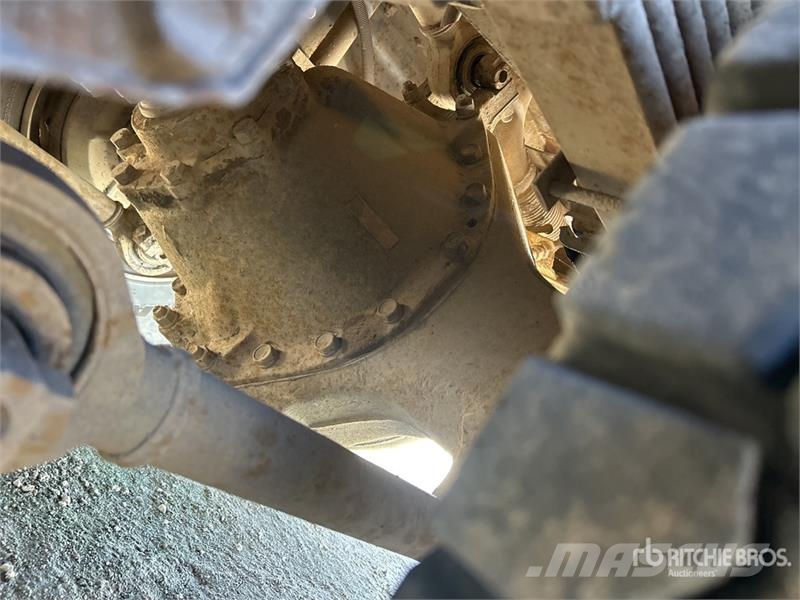 Hino FM500 2627 13000 L 6x4 Water Truck Tankvogne - vand