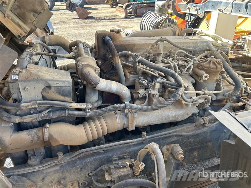 Hino FM500 2627 13000 L 6x4 Water Truck Tankvogne - vand