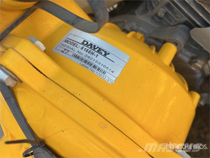 Hino FM500 2627 13000 L 6x4 Water Truck Tankvogne - vand