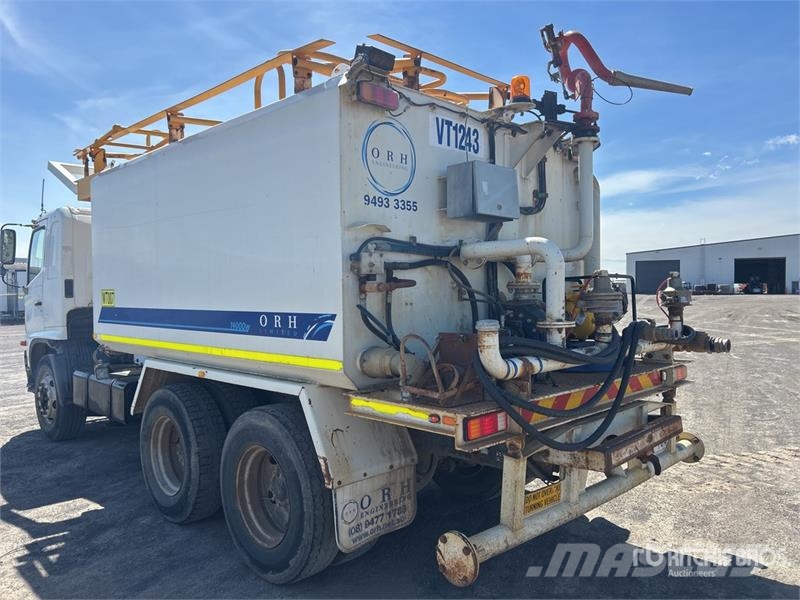 Hino FM500 2627 13000 L 6x4 Water Truck Tankvogne - vand