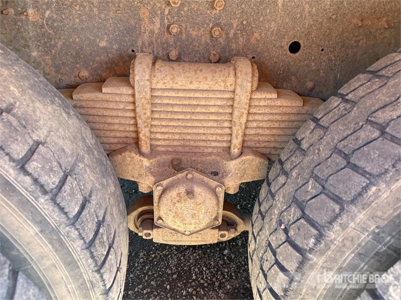 Hino FM500 2627 13000 L 6x4 Water Truck Tankvogne - vand