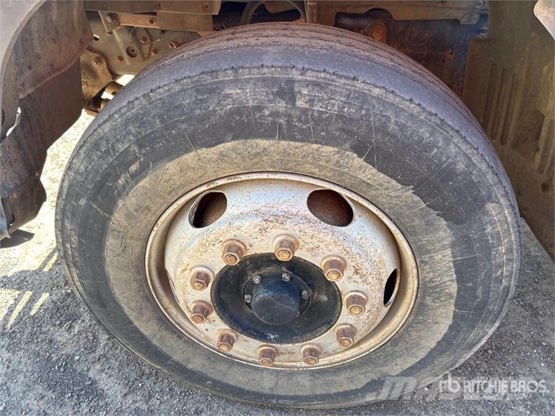 Hino FM500 2627 13000 L 6x4 Water Truck Tankvogne - vand