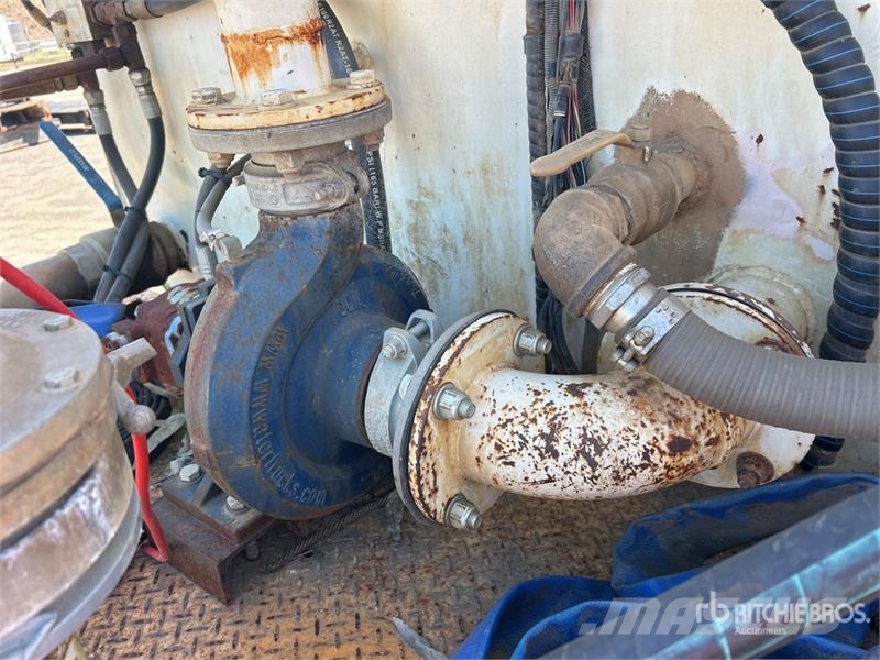 Hino FM500 2627 13000 L 6x4 Water Truck Tankvogne - vand