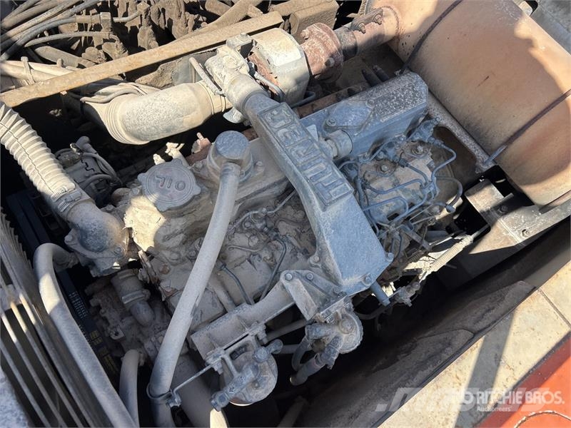 Hitachi EX280H-5 Tracked Excavator Roomikekskavaatorid
