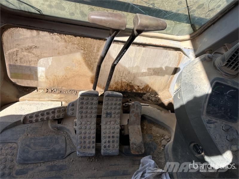 Hitachi EX280H-5 Tracked Excavator Roomikekskavaatorid