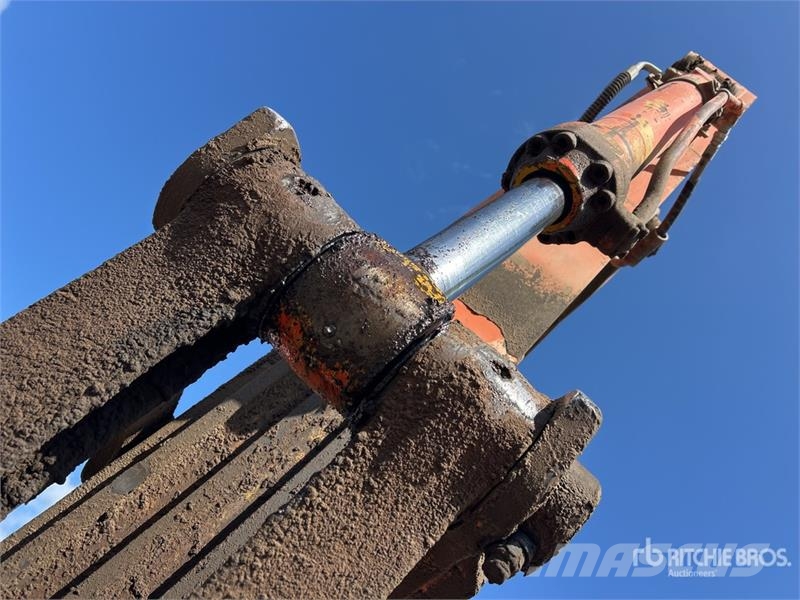 Hitachi EX280H-5 Tracked Excavator Roomikekskavaatorid