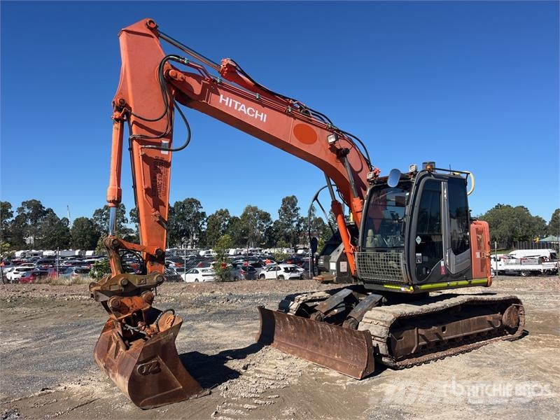 Hitachi ZX135US-3 Tracked Excavator Crawler excavators