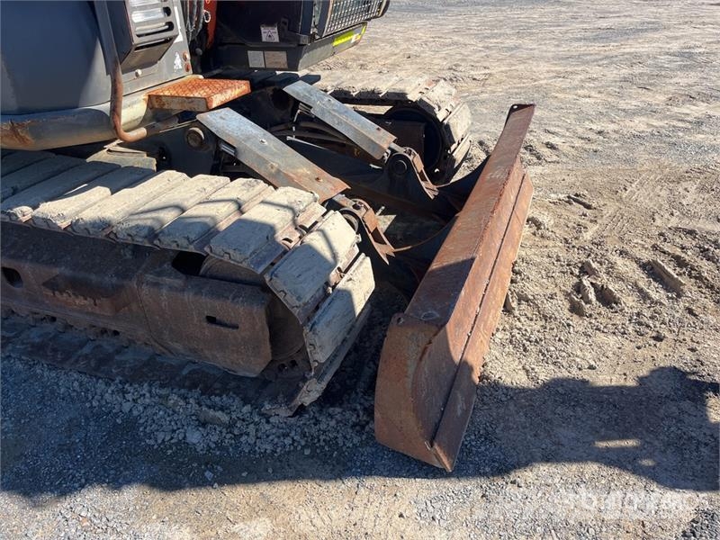 Hitachi ZX135US-3 Tracked Excavator Crawler excavators