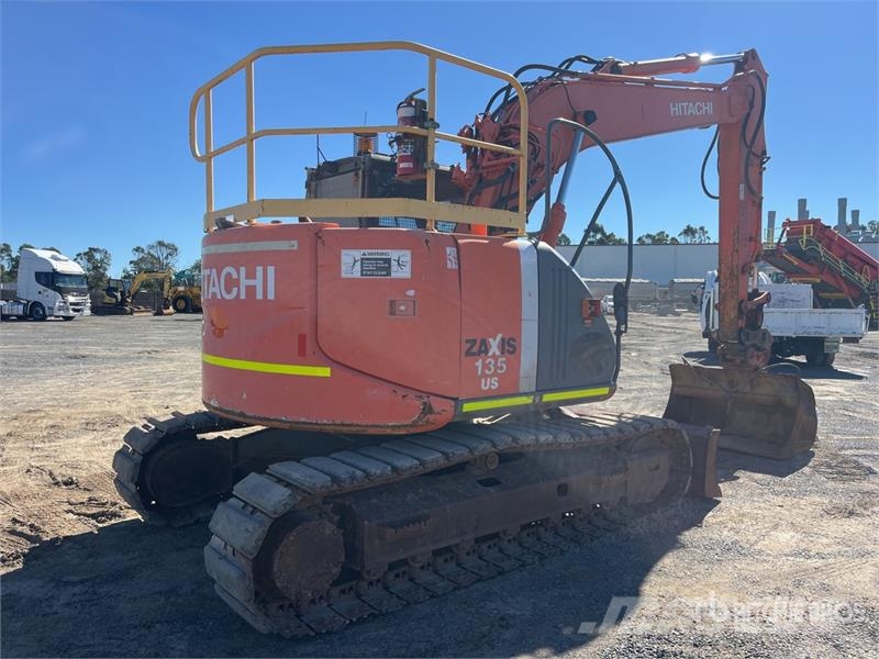 Hitachi ZX135US-3 Tracked Excavator Crawler excavators