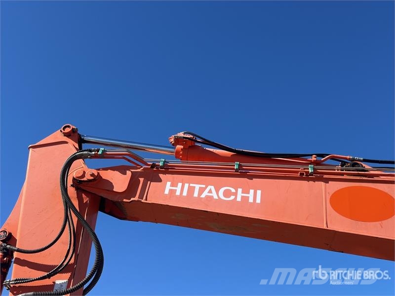 Hitachi ZX135US-3 Tracked Excavator Crawler excavators