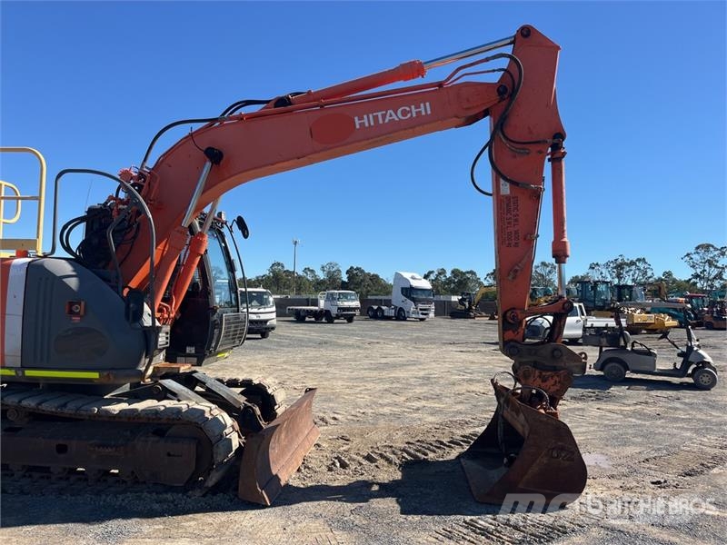 Hitachi ZX135US-3 Tracked Excavator Crawler excavators