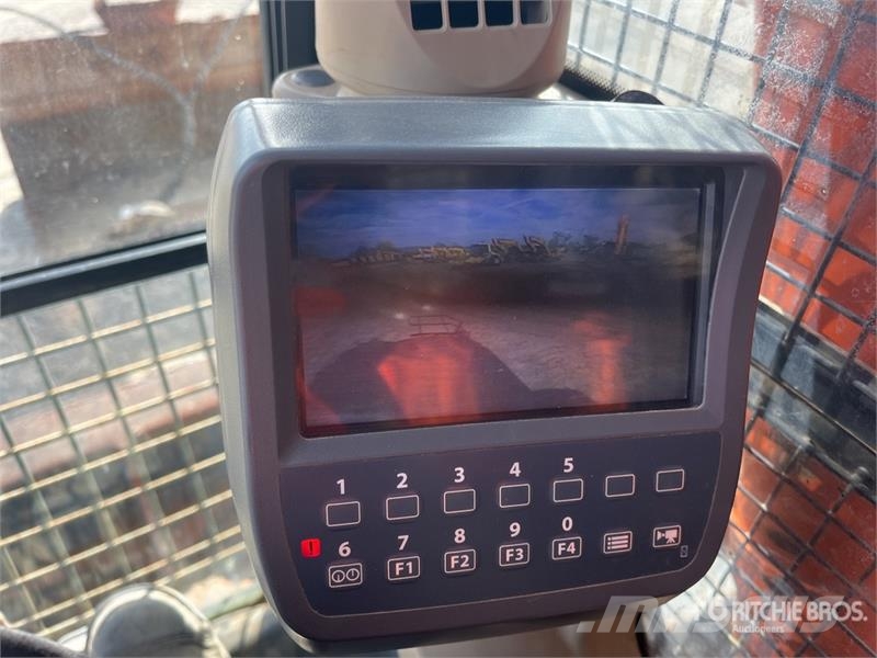 Hitachi ZX135US-3 Tracked Excavator Crawler excavators