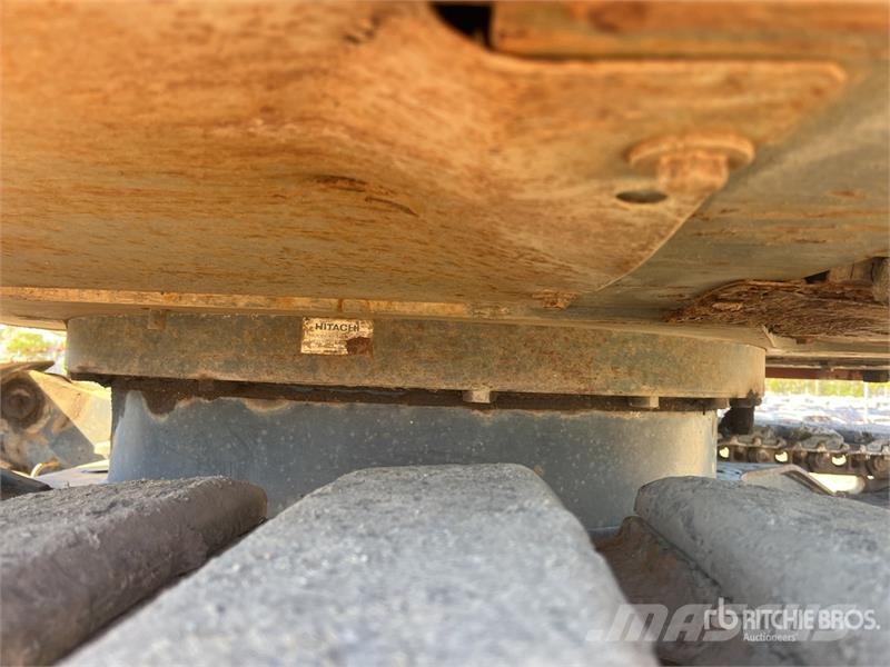 Hitachi ZX135US-3 Tracked Excavator Crawler excavators